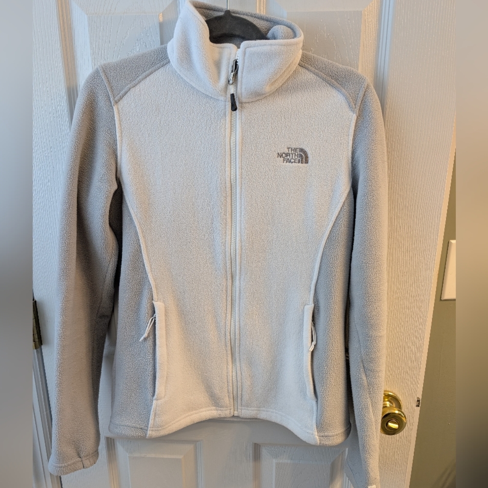 The North Face Women's Light Gray Fleece Jacket